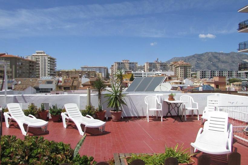 Hostal Nevada Ostello Fuengirola Esterno foto